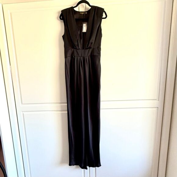 NWT Ramy Brook Quinn Pleated Deep V-neck Satin Gown in black. Size 10